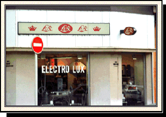 Les aspirateurs Electrolux sont vendus en "porte à porte". 